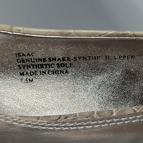 White House Black Market Snake Skin Peep Toe Heels - Picture 2 of 14